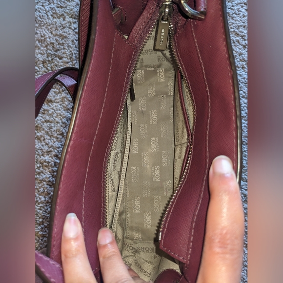 Michael Kors crossbody bag - Picture 4 of 6